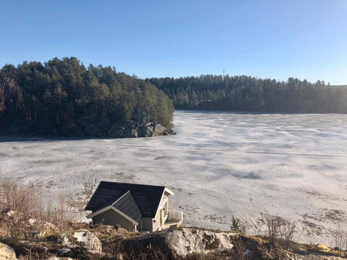 Lyseren Waterfront Cabin Omberg Dış mekan fotoğraf
